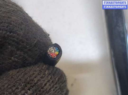 купить Подголовник на Toyota Land Cruiser (100) - 1998-2007