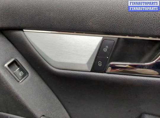 купить Кнопка стеклоподъемника (блок кнопок) на Mercedes C W204 2006-2015