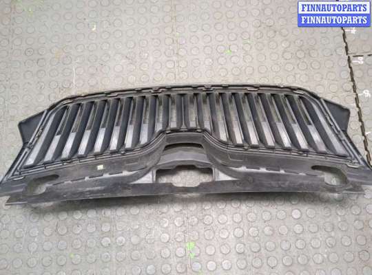 купить Решетка радиатора на Skoda Rapid 2012-2020