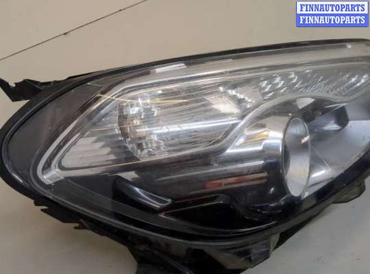 Фара передняя на Nissan Qashqai I (J10)