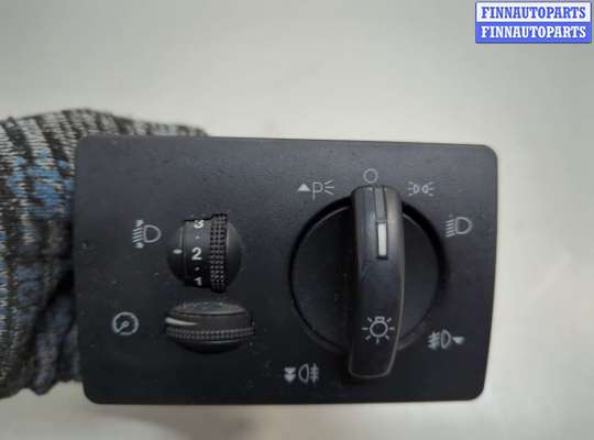 Переключатель света FO2162261 на Ford Kuga 2008-2012