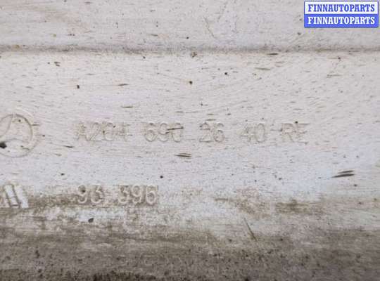 купить Накладка на порог на Mercedes C W204 2006-2015