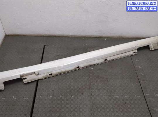 купить Накладка на порог на Mercedes C W204 2006-2015