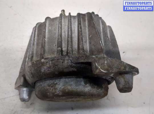 купить Подушка крепления двигателя на Mercedes C W204 2006-2015