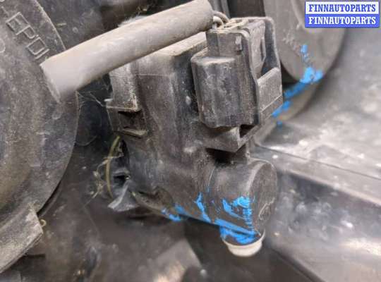 купить Кронштейн фары на Renault Scenic 2009-2012