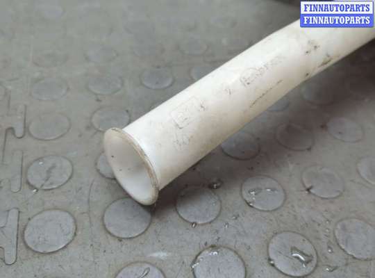 купить Бачок омывателя на Toyota Avensis 2 2003-2008