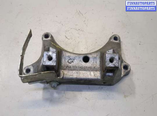 купить Кронштейн КПП на Mercedes C W205 2014-2023