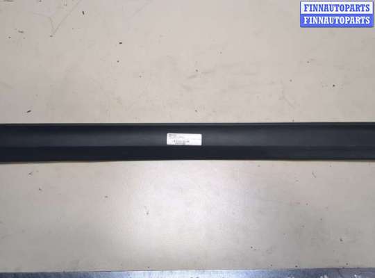 купить Молдинг двери на Volkswagen Passat 4 1994-1996