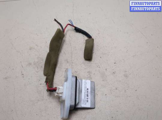 купить Сопротивление отопителя (моторчика печки) на Nissan X-Trail (T30) 2001-2007
