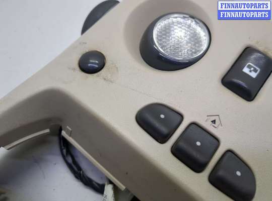 Фонарь салона (плафон) на Cadillac Escalade II (GMT 800)