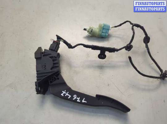 купить Педаль газа на Suzuki Kizashi 2009-2014