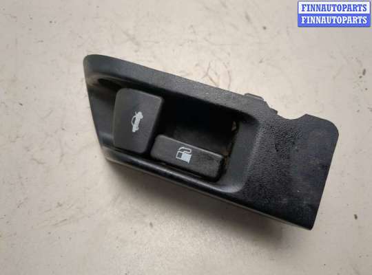 купить Кнопка открывания багажника салонная на Toyota Camry V40 2006-2011