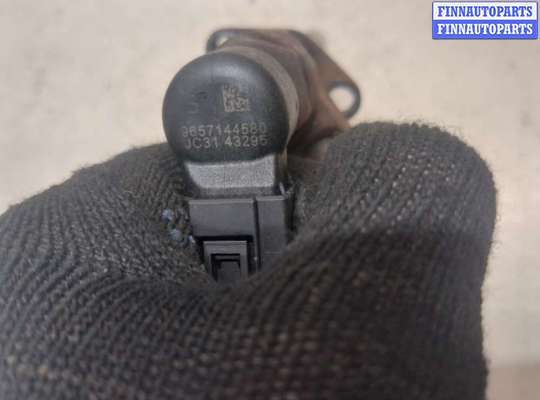 купить Форсунка топливная на Volvo V50 2004-2012