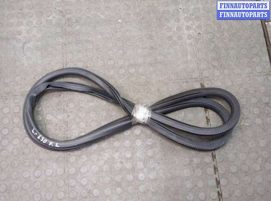 купить Уплотнитель на Ford Fusion 2017-2020 USA