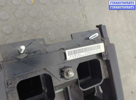 купить Консоль салона (кулисная часть) на BMW 7 E65 2001-2008