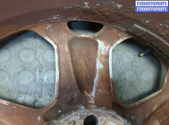 купить Колпачок литого диска на Ford C-Max 2002-2010