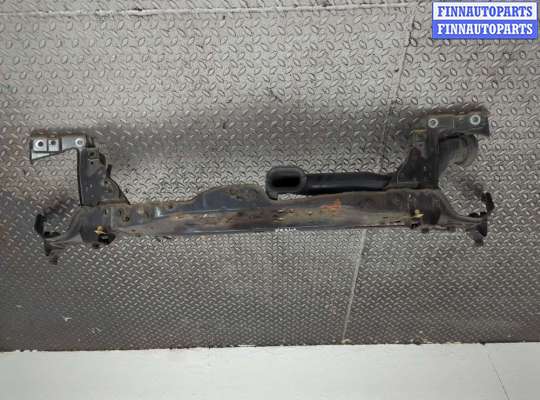 Рамка капота OP2426978 на Opel Zafira B 2005-2014