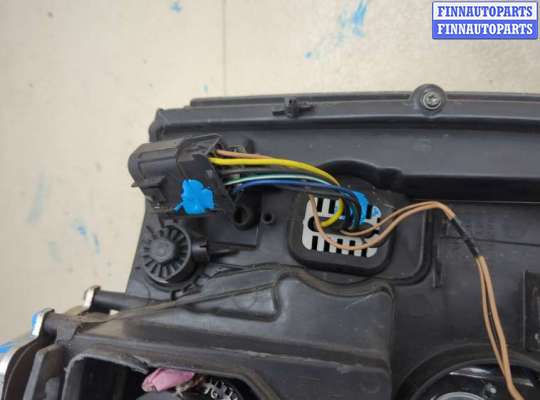 купить Фара (передняя) на Cadillac Escalade 3 2006-2014