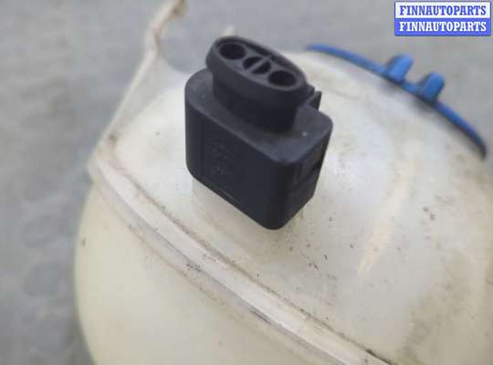 купить Бачок расширительный на Volkswagen Touran 2010-2015