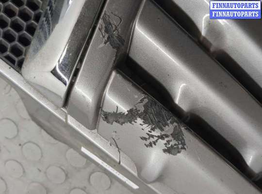 купить Решетка радиатора на Nissan Qashqai 2006-2013