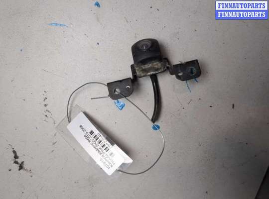 Камера заднего вида HD508021 на Honda Pilot 2008-2015