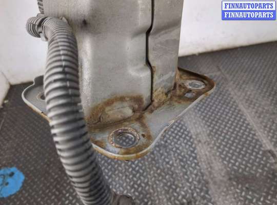 купить Усилитель бампера на Ford Focus 2 2008-2011