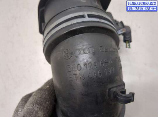 купить Измеритель потока воздуха (расходомер) на Skoda Octavia (A5) 2004-2013