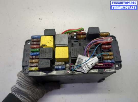 купить Блок предохранителей на Mercedes C W203 2000-2008