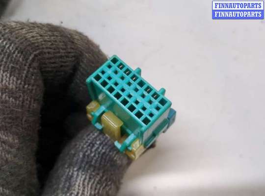 купить Зеркало боковое на Chevrolet Trailblazer 2001-2010