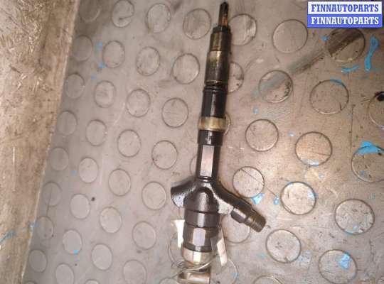 купить Форсунка топливная на Toyota Corolla Verso 2004-2009