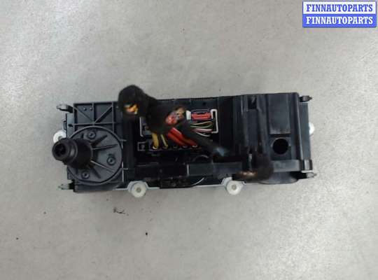 купить Переключатель отопителя (печки) на Volkswagen Jetta 5 2004-2010
