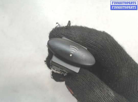 купить Кнопка парктроника на Citroen C5 2001-2004