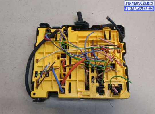 купить Блок предохранителей на Peugeot Partner 2018-2024