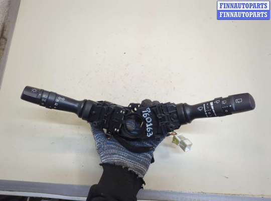 Купить Переключатель поворотов и дворников (стрекоза) на Hyundai i30 2011-2017 Переключатель поворотов и дворников (стрекоза) HN598377 на Hyundai i30 2011-2017