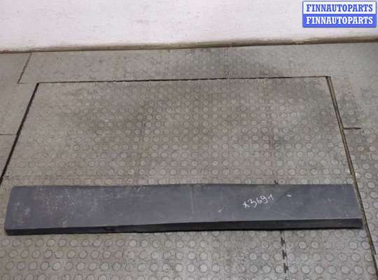 купить Молдинг двери на Renault Trafic 2014-2025