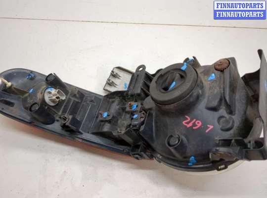 купить Фара (передняя) на Toyota FJ Cruiser