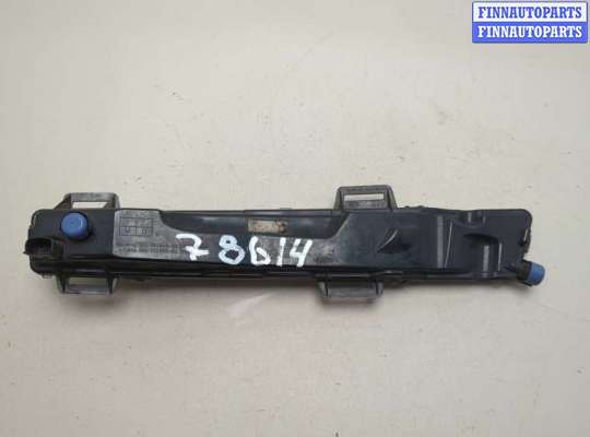 Фонарь габаритный в бампер на Ford S-Max