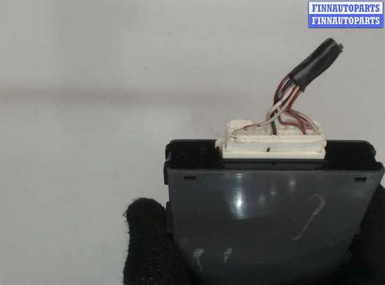 купить Блок комфорта на Toyota Sienna 2 2003-2010