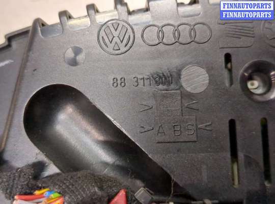 купить Щиток приборов (приборная панель) на Audi A6 (C5) 1997-2004