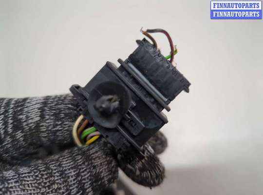 купить Зеркало боковое на Skoda Octavia (A5) 2004-2013