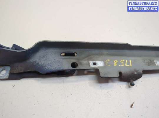 купить Петля капота на Ford Explorer 2001-2006