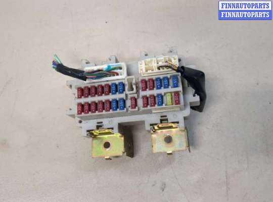 купить Блок предохранителей на Nissan Titan 2003-2007