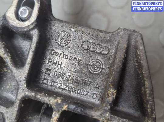 купить Кронштейн крепления генератора на Volkswagen Golf 4 1997-2005