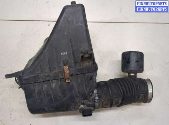Корпус воздушного фильтра на Suzuki Grand Vitara II (JB, TD54)