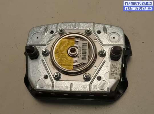 Подушка безопасности водителя (AirBag) на Volkswagen Golf IV (1J)