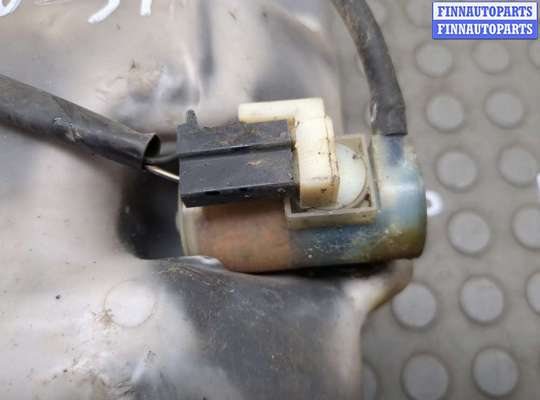купить Бачок омывателя на Mitsubishi Montero Sport / Pajero Sport 1996-2008