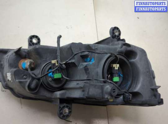 купить Фара (передняя) на Chrysler Town-Country 2007-2010