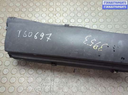 Корпус воздушного фильтра MB1695798 на Mercedes E W211 2002-2009