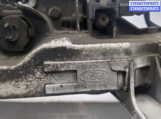 купить Рамка передняя (телевизор) на Ford Kuga 2008-2012
