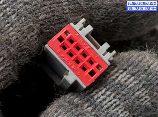 купить Зеркало боковое на Ford C-Max 2002-2010